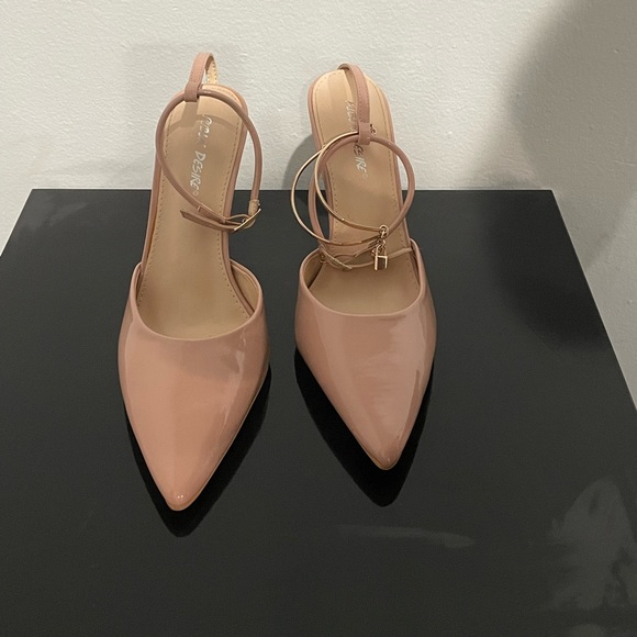 Public Desire - Picture 6 of 8